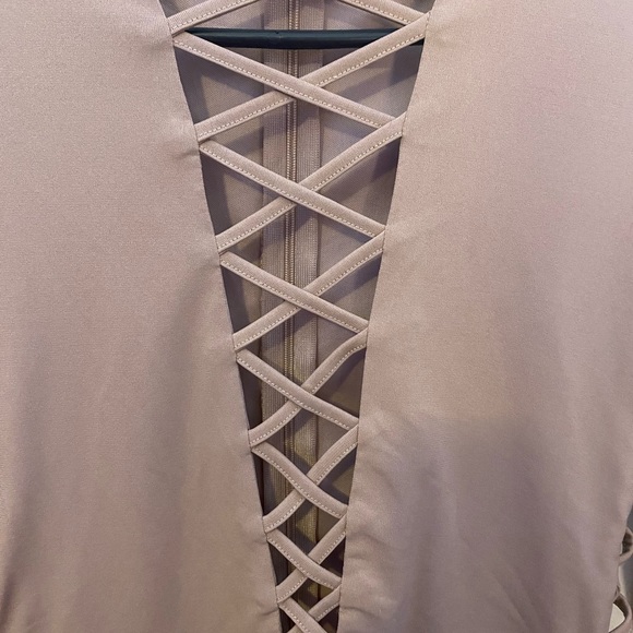 Dress - Picture 2 of 7